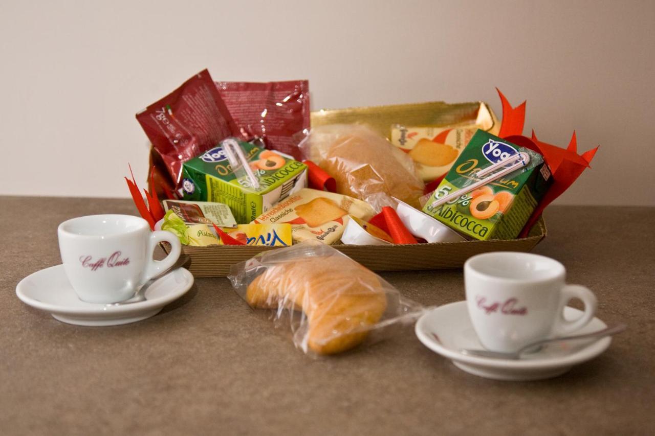 Gold94 Bed & Breakfast Napoli Exterior foto
